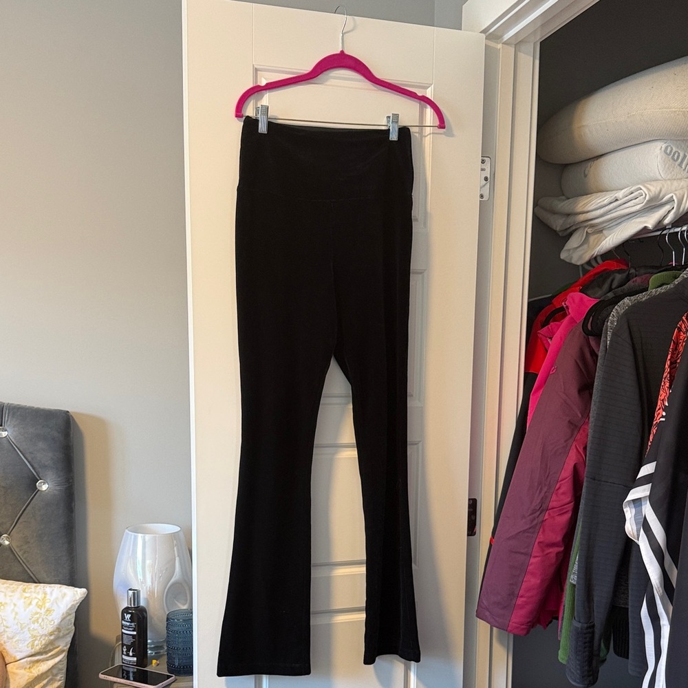 Black Women's Pants
